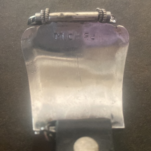 🌼SOLD🌼 Apple Watch band - Picture 5 of 5